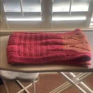 LORENZO Red and Orange Knit Scarf